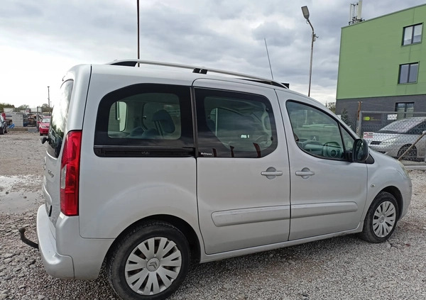 Citroen Berlingo cena 15900 przebieg: 293000, rok produkcji 2008 z Warszawa małe 121